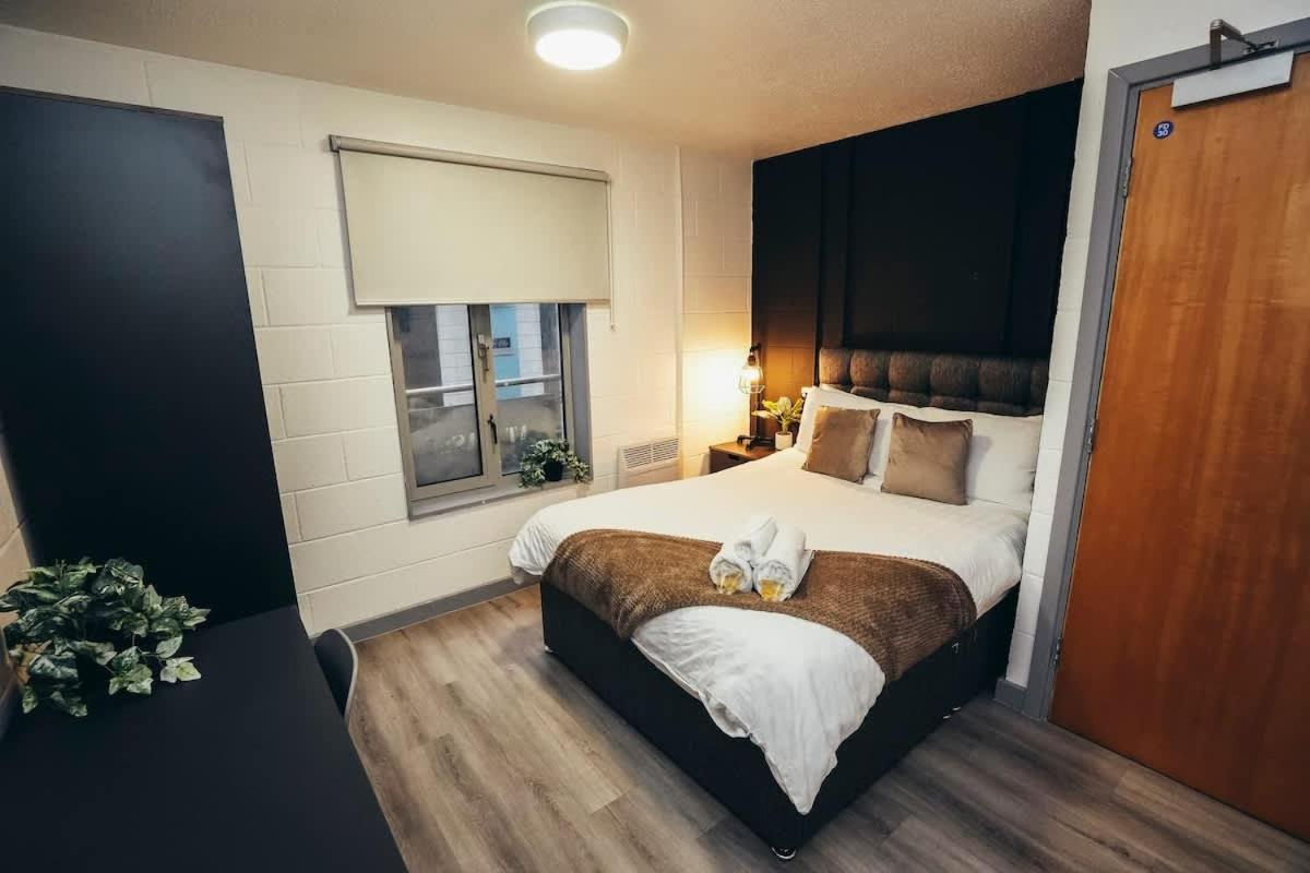 1Br City Centre Apt, Self Check In, Wifi, By Derbnb Sheffield Dış mekan fotoğraf