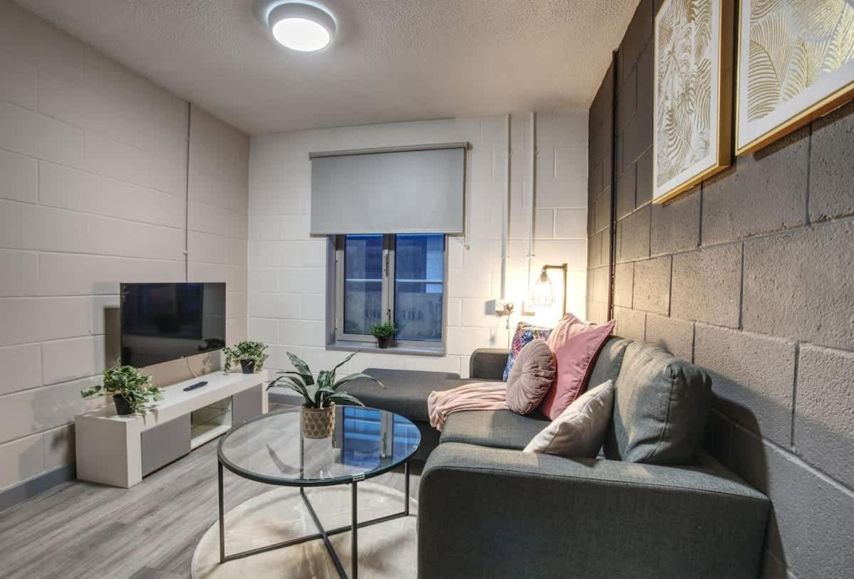 1Br City Centre Apt, Self Check In, Wifi, By Derbnb Sheffield Dış mekan fotoğraf